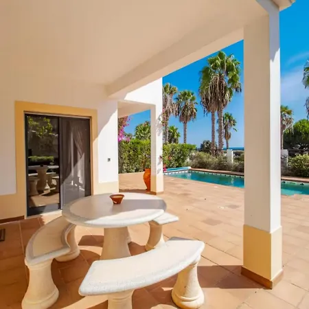 Villa Oceanfront Paradise * Lagos