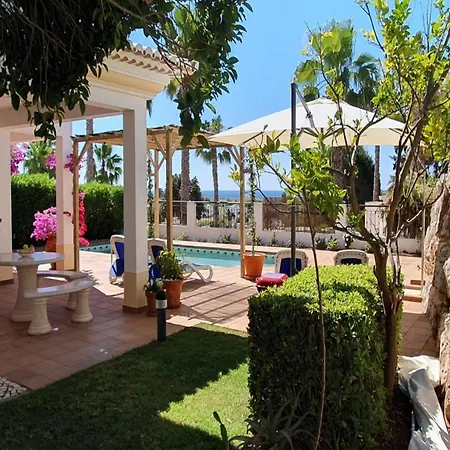 Villa Oceanfront Paradise Βίλα *